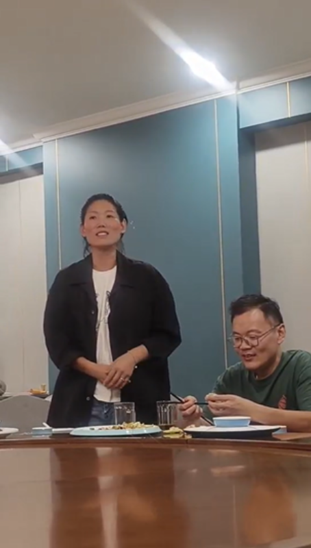 【视频】她家在去年经历了一次大的变故，心情崩溃，得了乳腺结节 肺结节 甲状腺结节 子宫囊肿…… 听听她都哪方面受益了。-智健家